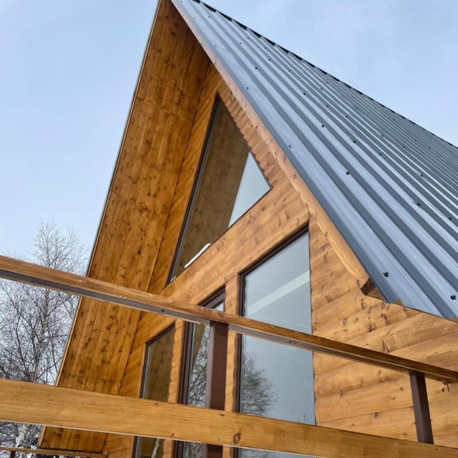 Aura Cottages Kazbegi Ngoại thất bức ảnh