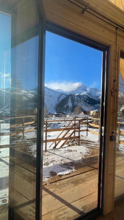 Aura Cottages Kazbegi Ngoại thất bức ảnh