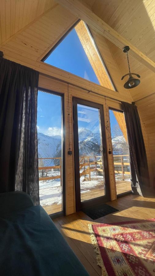 Aura Cottages Kazbegi Ngoại thất bức ảnh
