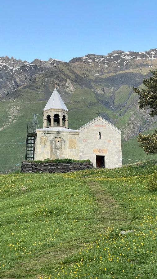 Aura Cottages Kazbegi Ngoại thất bức ảnh