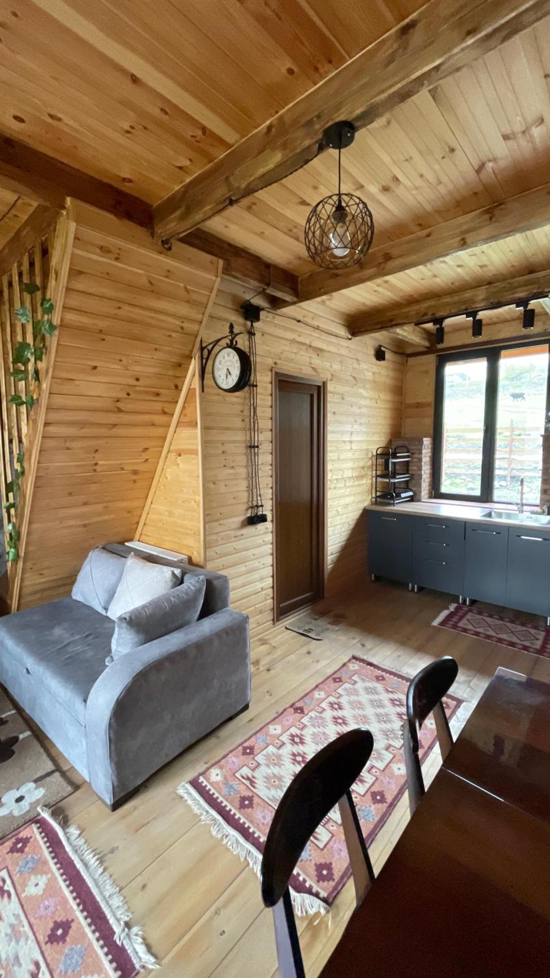 Aura Cottages Kazbegi Ngoại thất bức ảnh